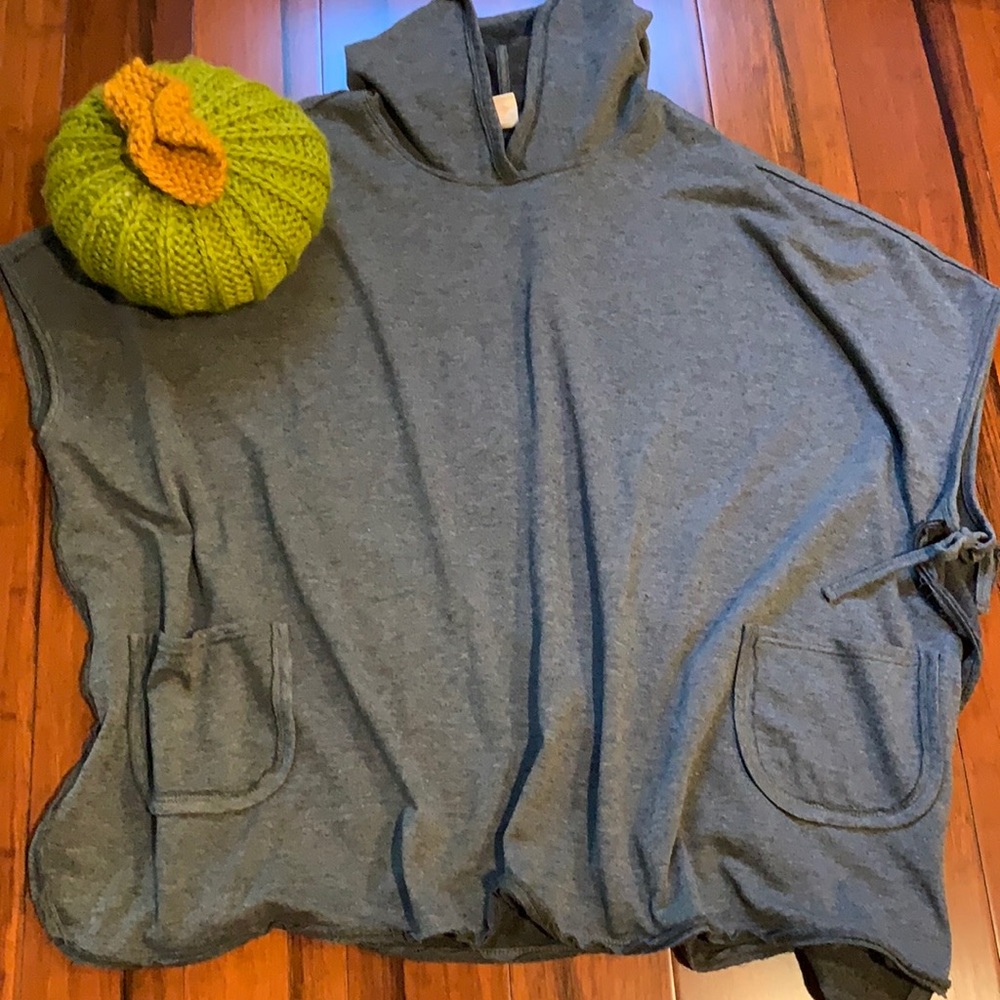 Jasmine and Ginger Poncho